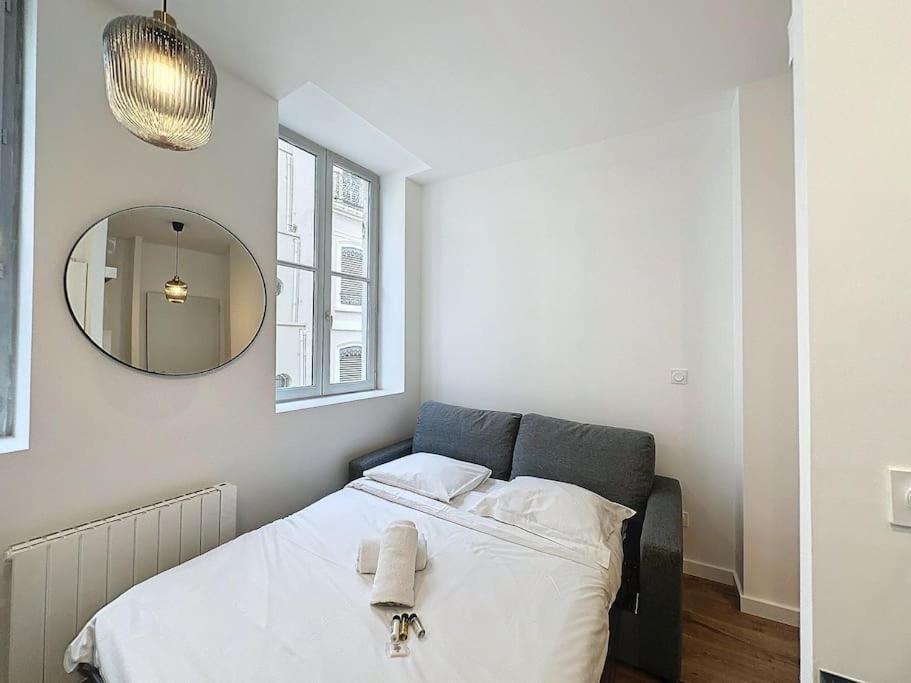 Cosy Studio, Centre Ville Thomassin 3 Лион Экстерьер фото